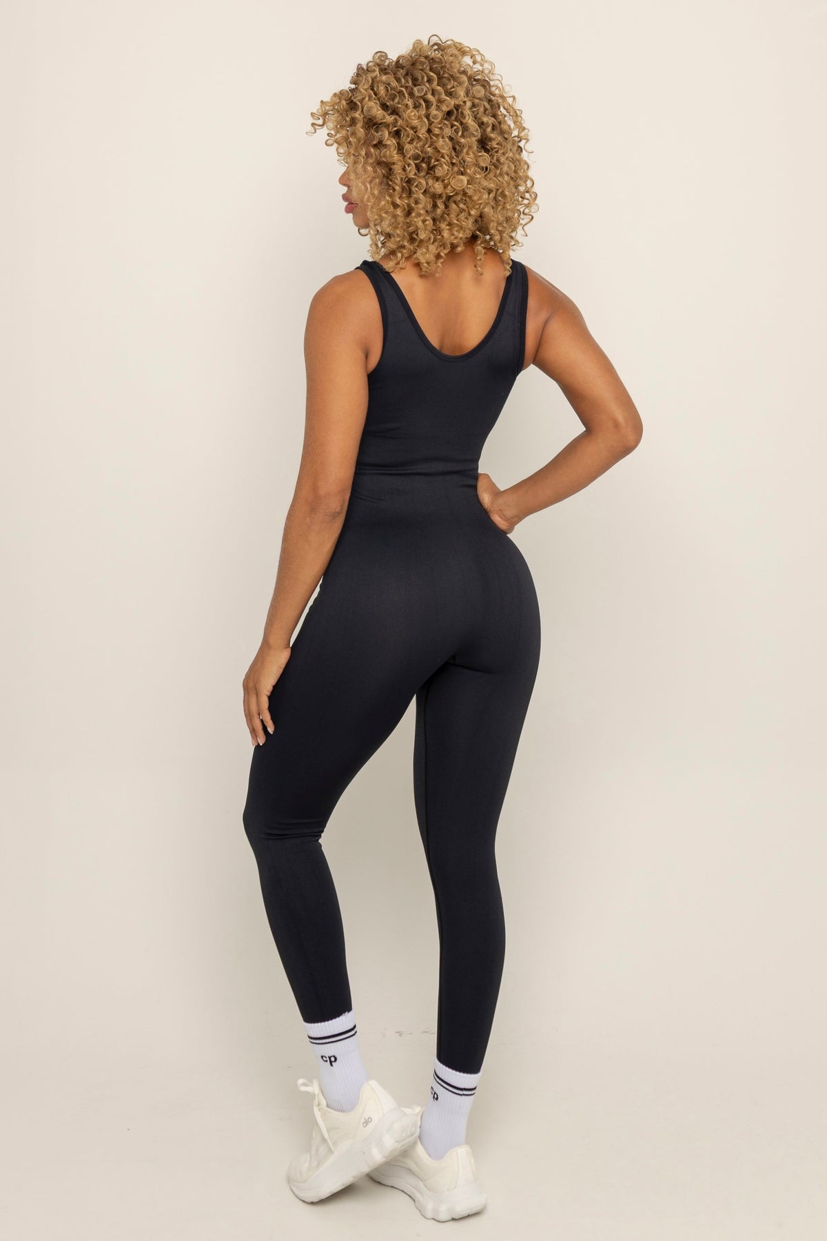 Dynamic Ropa COLECCIÓN ÓNIX