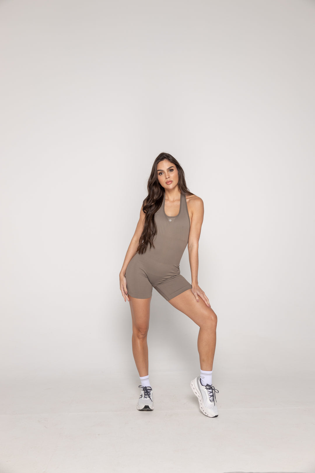 ENTERIZO ELEVATED CORTO BASIC