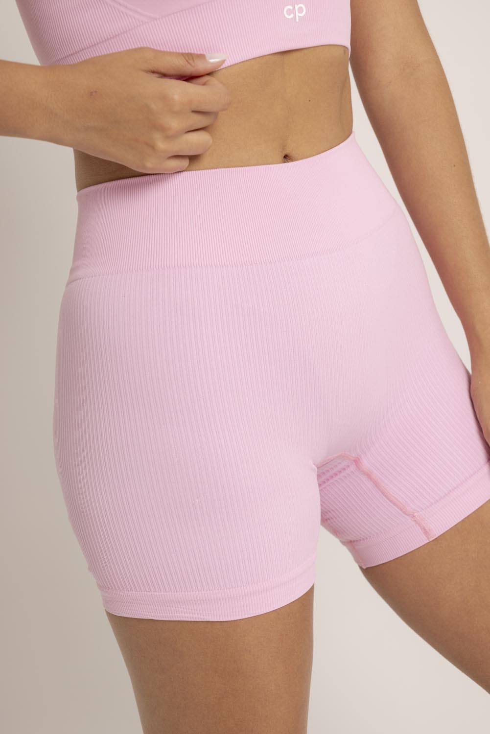 SHORT CASUAL BASIC