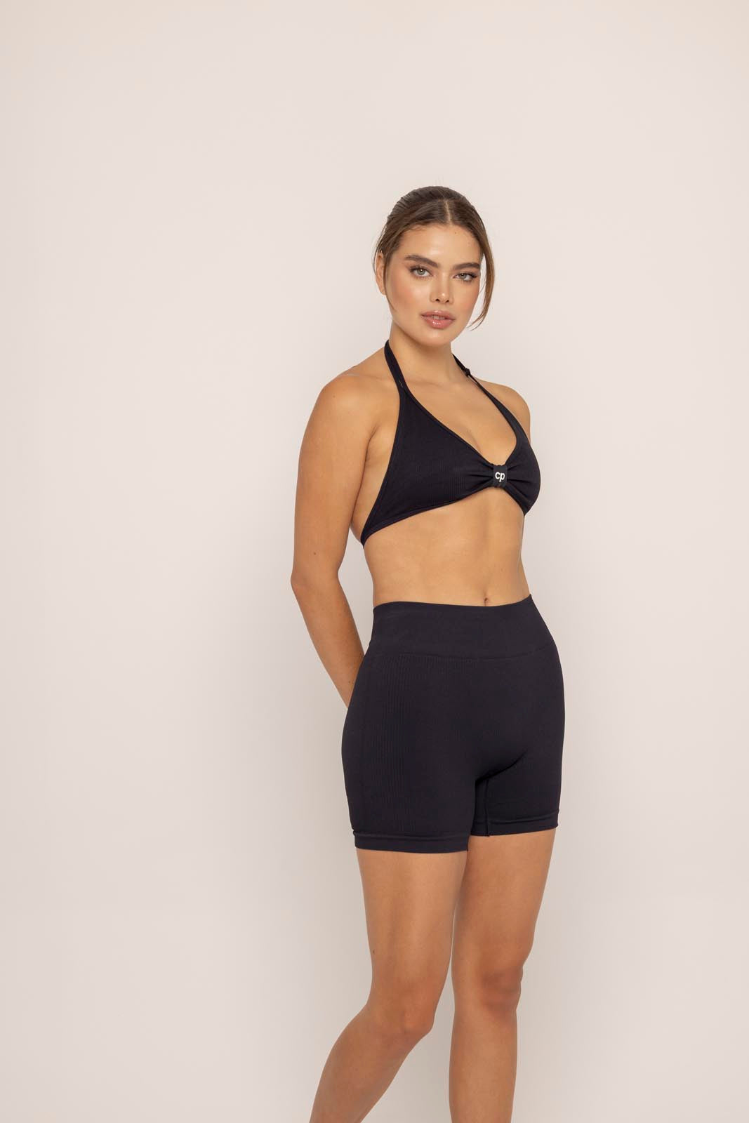 SHORT CASUAL BASIC