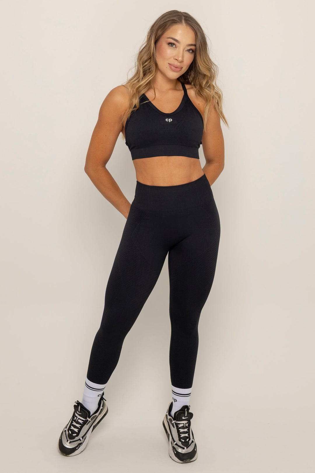 LEGGING ESSENTIAL BASIC