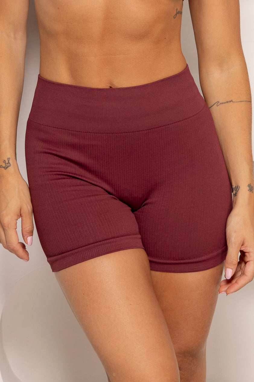 SHORT CASUAL