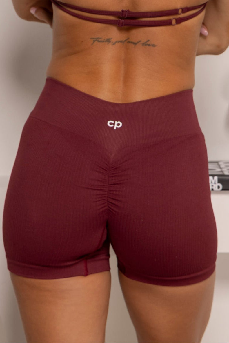 SHORT CASUAL